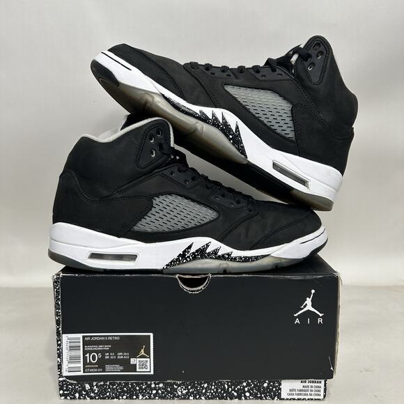 Nike Air Jordan 5 Retro “Moonlight/Oreo”